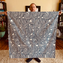 Load image into Gallery viewer, Isa monyo Reversible | Knot Blue/Orange furoshiki