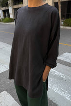 Load image into Gallery viewer, Sunday Tee
